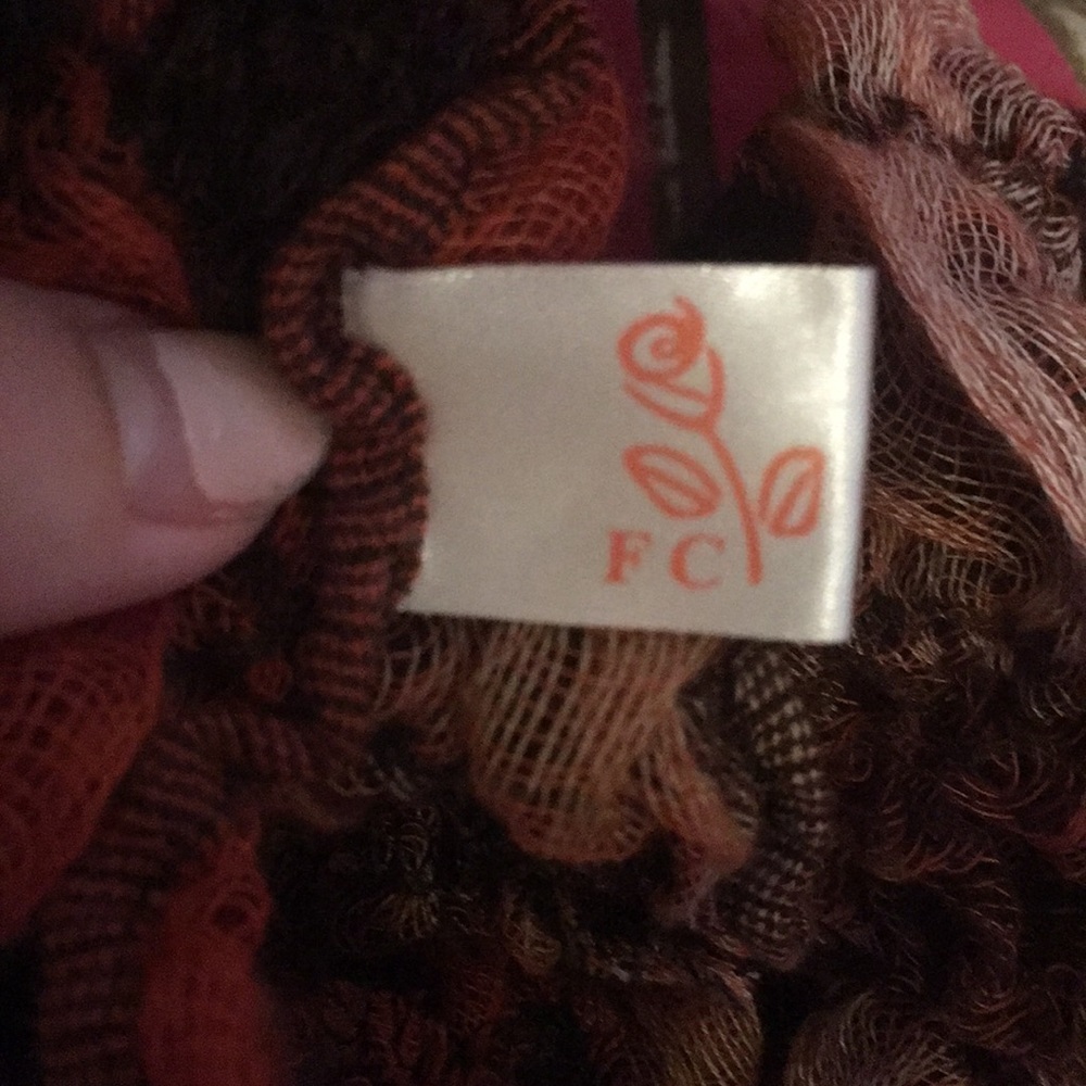 Wrap Scarf - Picture 2 of 3